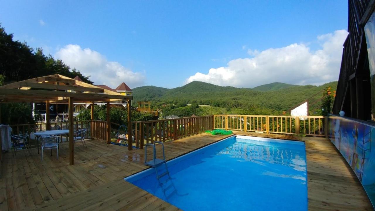 Another World Pension Gyeongju Bagian luar foto